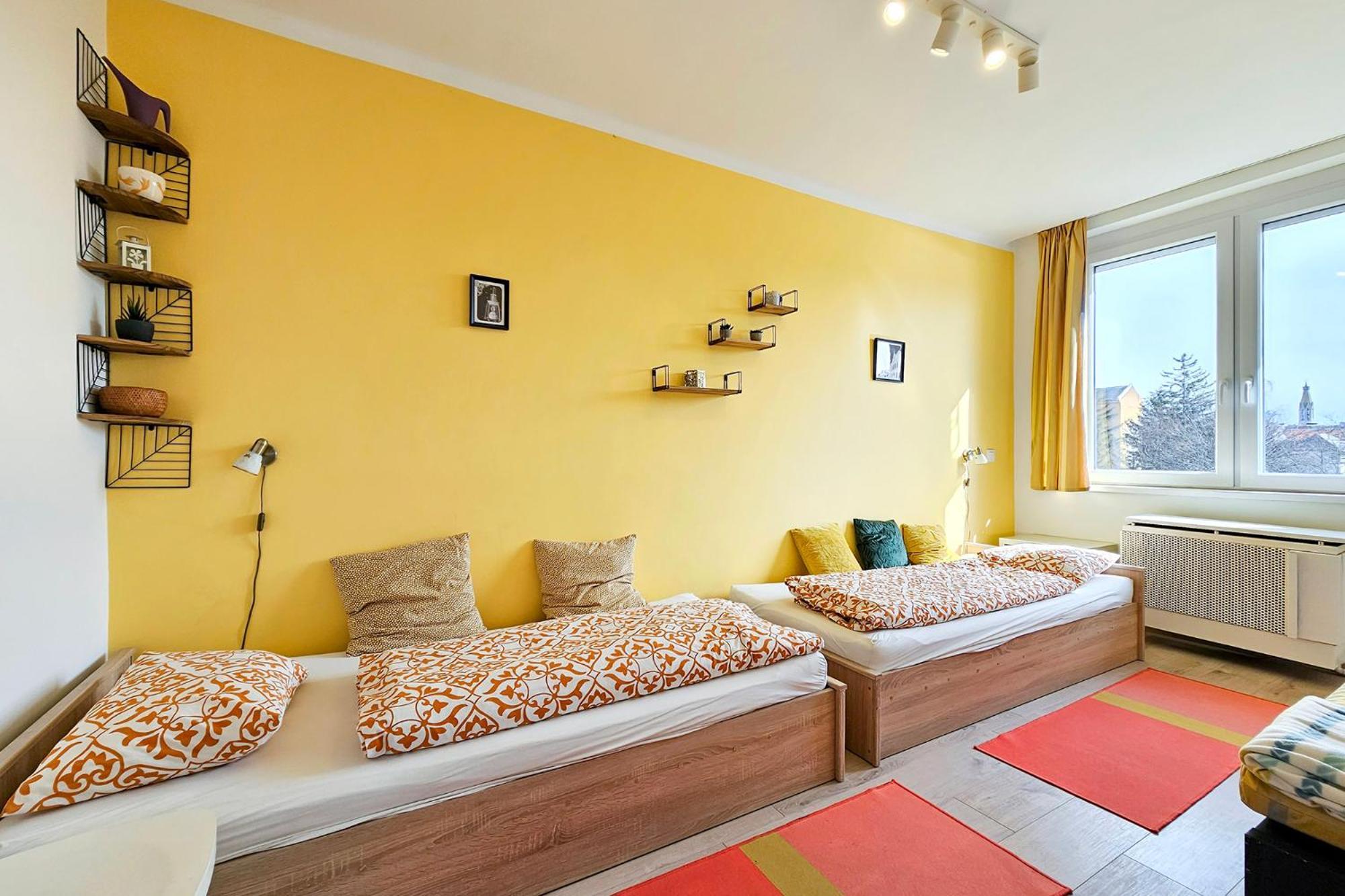 Market Apartman Sopron Esterno foto